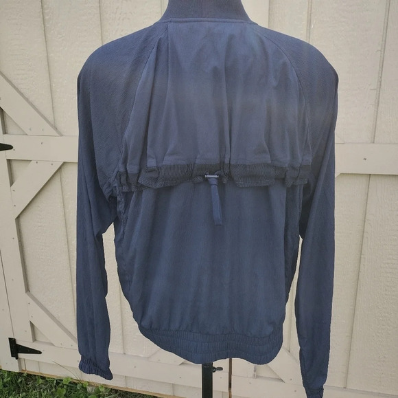 Athleta Amalfi UPF Bomber Jacket, Size Medium Navy Blue - Picture 3 of 9